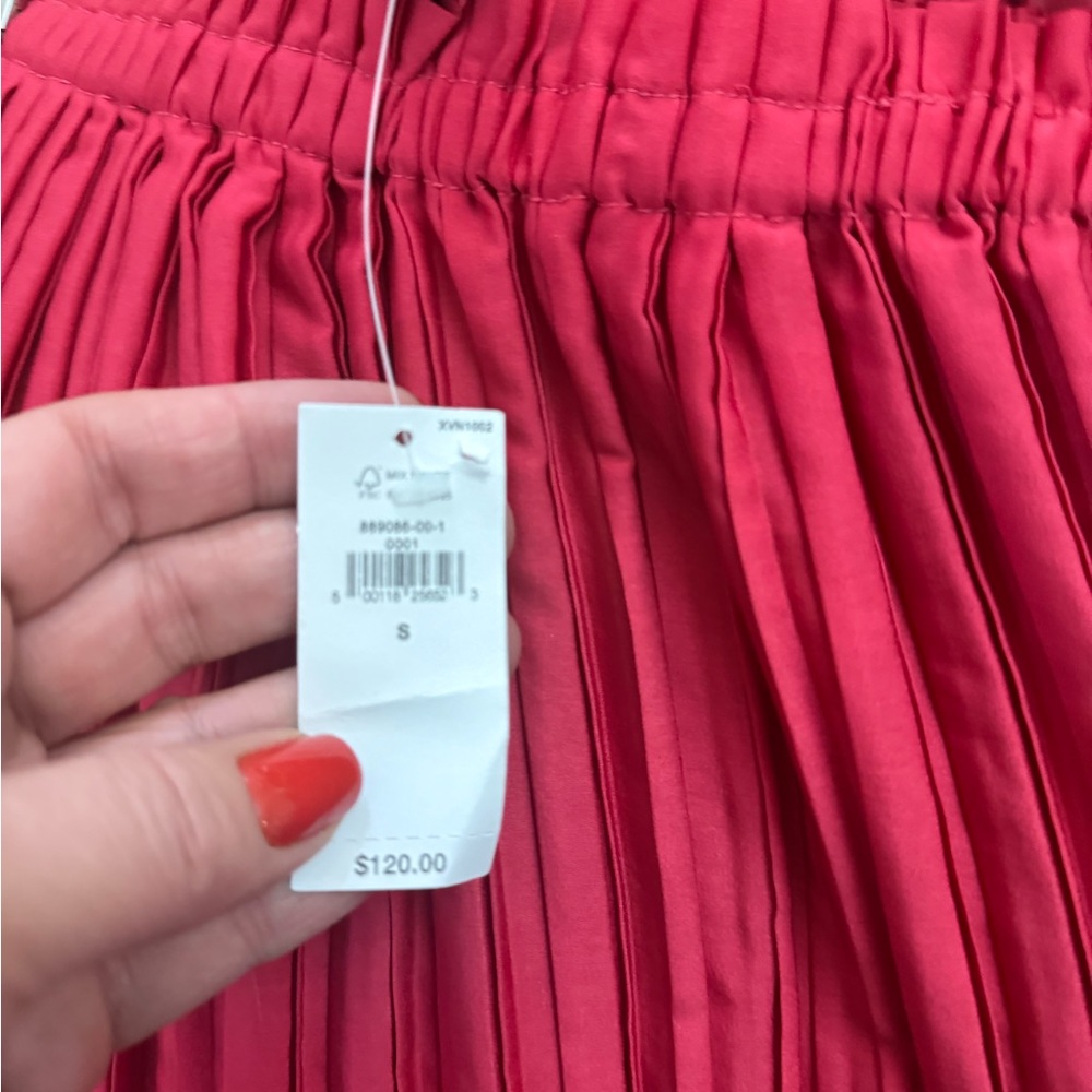 Banana Republic Vibrant Red Top and Skirt Set - Picture 6 of 8